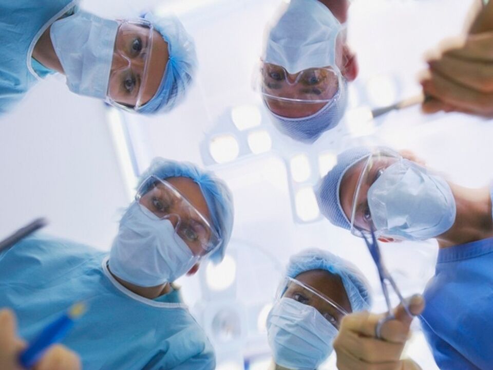 hirurzi za povećanje penisa